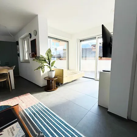 Angeli Apartment *